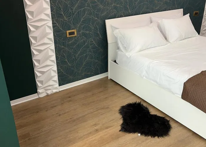 Loto Luxury 4* 特拉尼